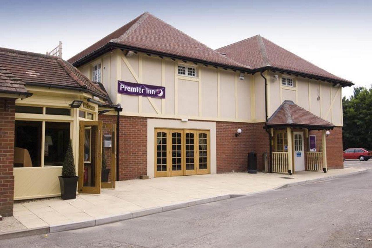 Premier Inn リミントン エクステリア 写真